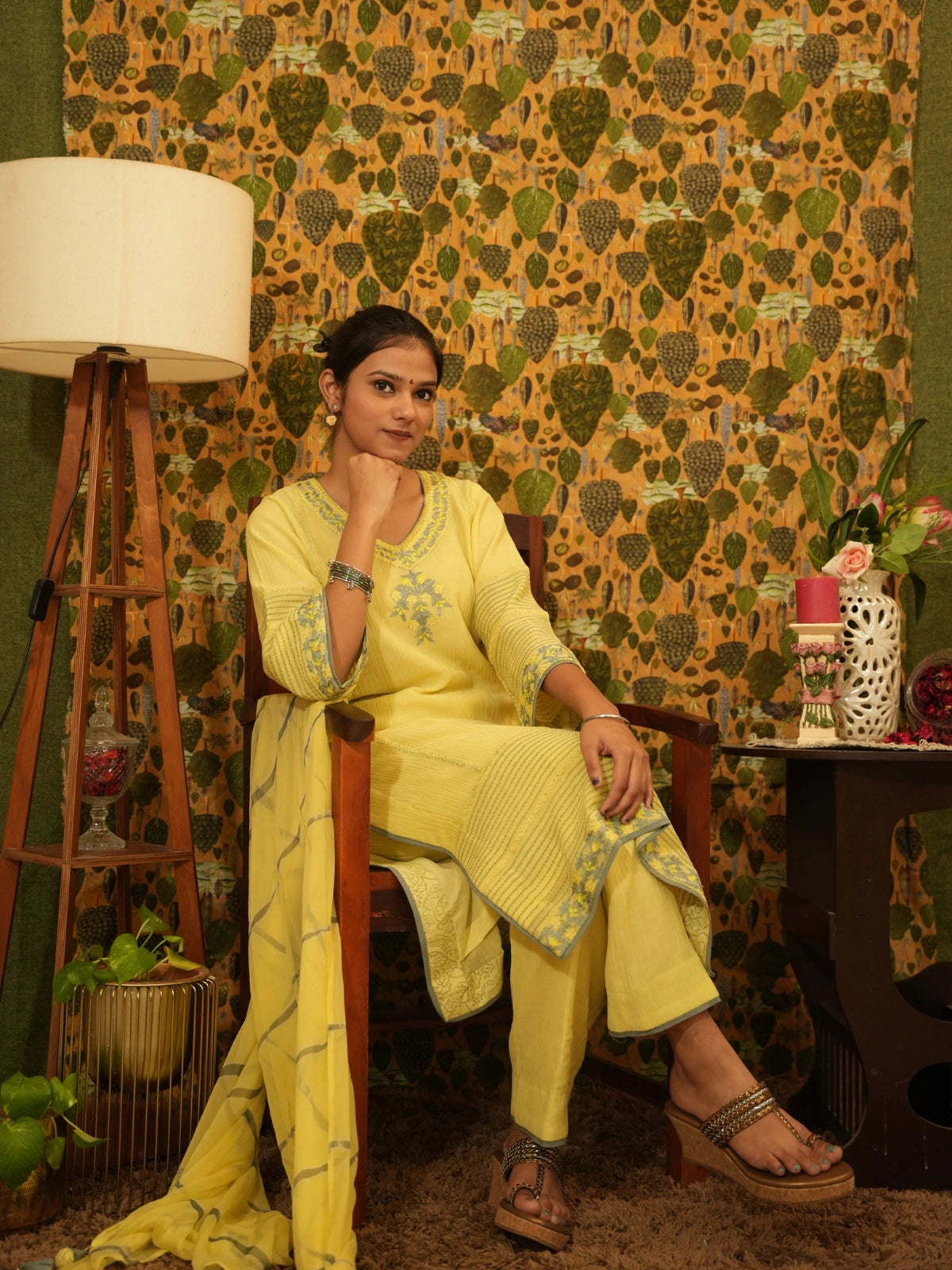 S A A N J H – 𝑁𝑖𝑚𝑏𝑢 𝐿𝑒𝑚𝑜𝑛 <br>Kurta