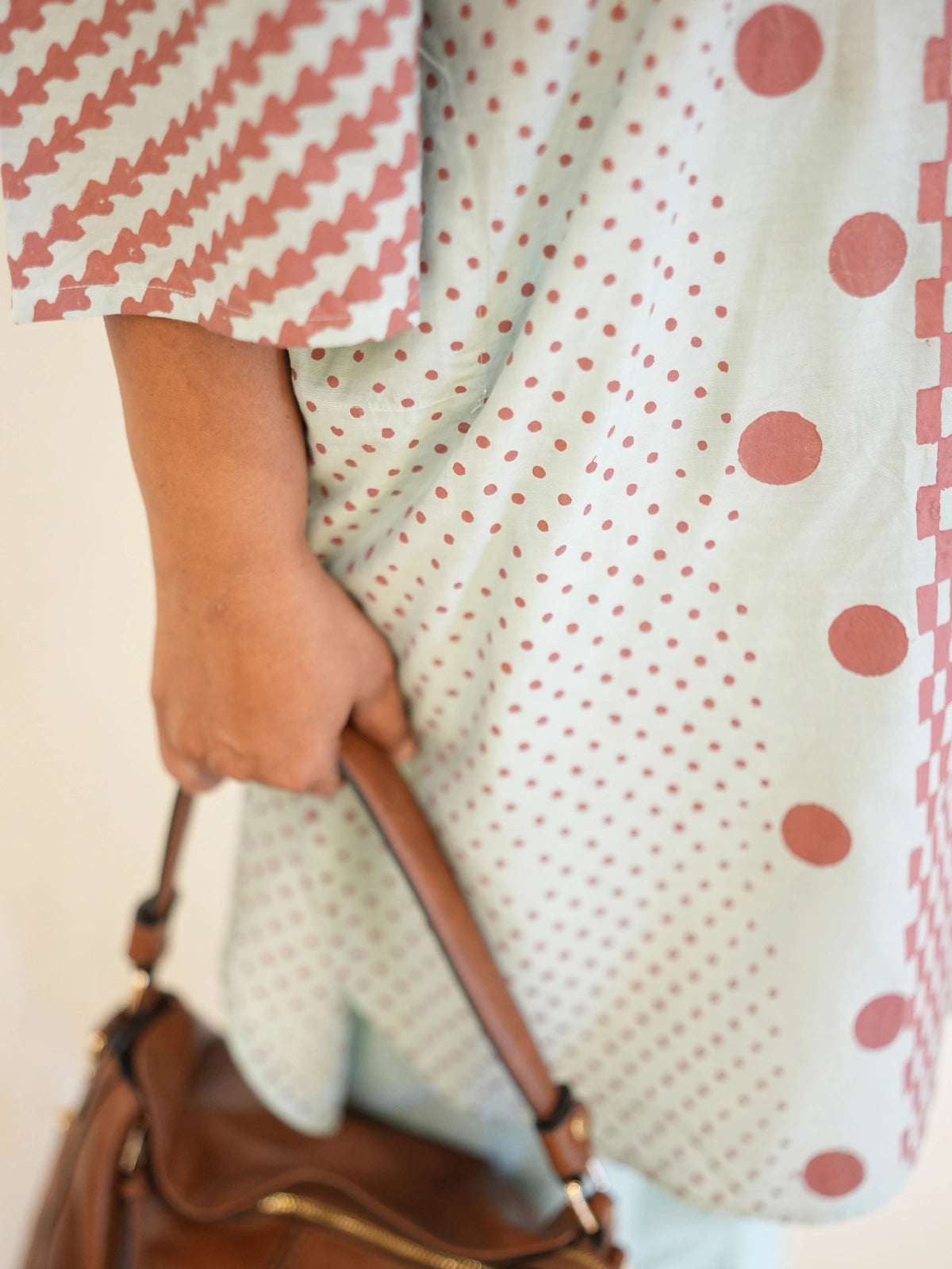 P A T T I – 𝑃𝑜𝑤𝑑𝑒𝑟 𝐵𝑙𝑢𝑒 Kurta