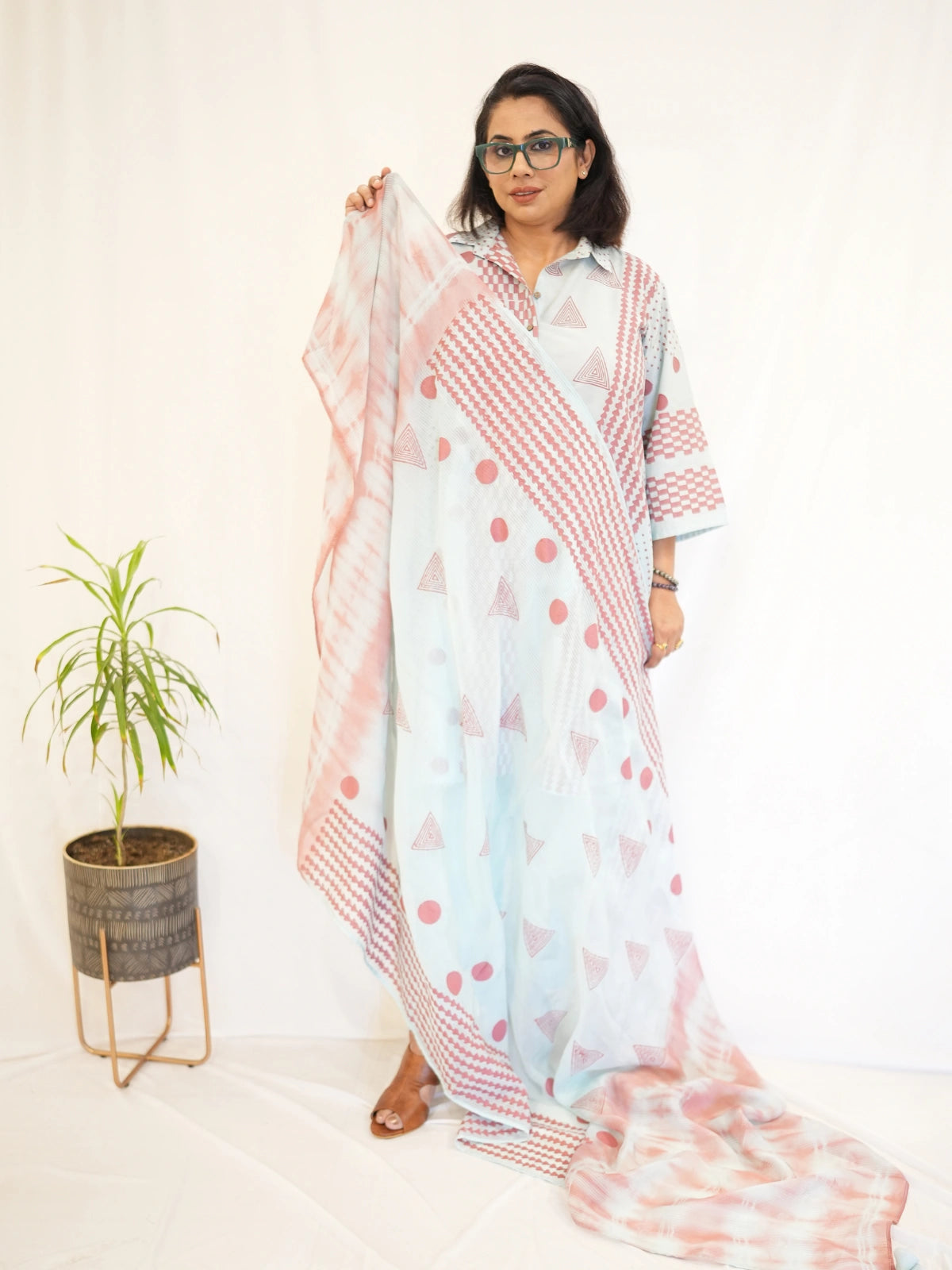 P A T T I – 𝑃𝑜𝑤𝑑𝑒𝑟 𝐵𝑙𝑢𝑒 Dupatta