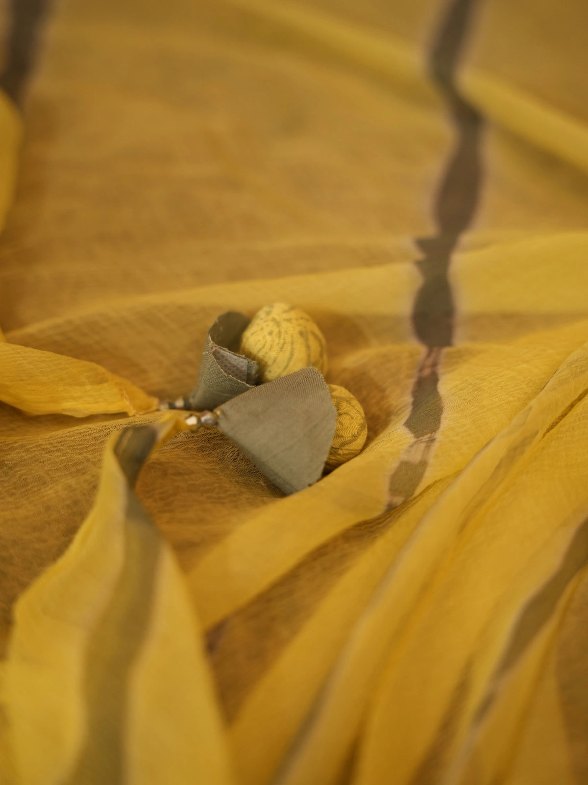 S A A N J H – 𝑁𝑖𝑚𝑏𝑢 𝐿𝑒𝑚𝑜𝑛 <br> Dupatta
