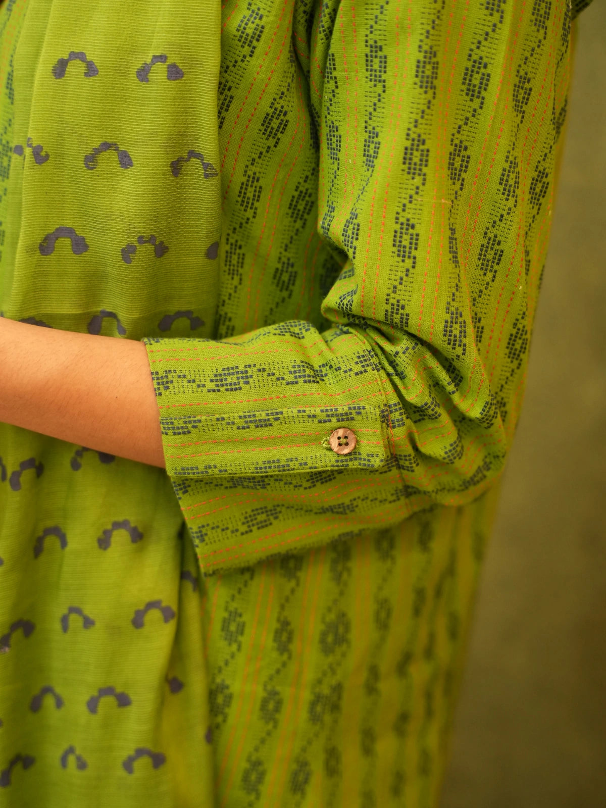 S A R A L – 𝐽𝑎𝑖𝑡𝑢𝑛𝑖 Kurta