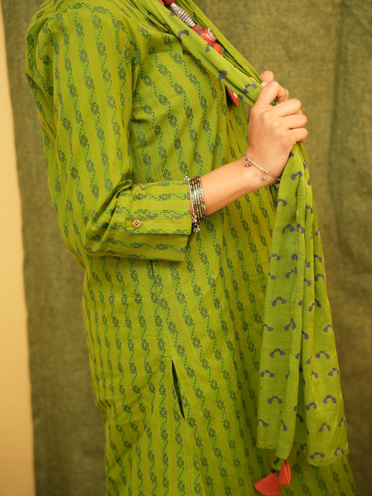 S A R A L – 𝐽𝑎𝑖𝑡𝑢𝑛𝑖 Dupatta